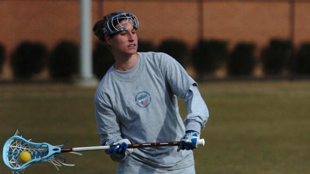 Christie Jenkins Kemezis gets set to pass during a USA training camp in 2005