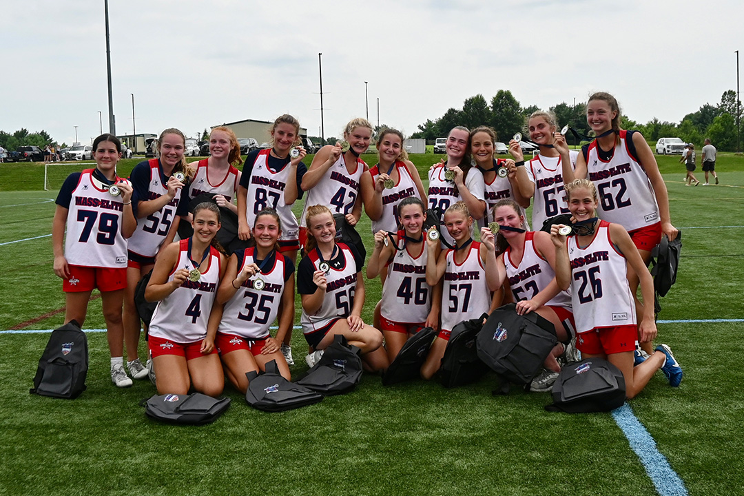 mass elite 15U team photo